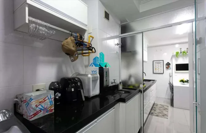 Imagem Apartamento de Alto Padrão com Espaços Amplos e Iluminação Natural