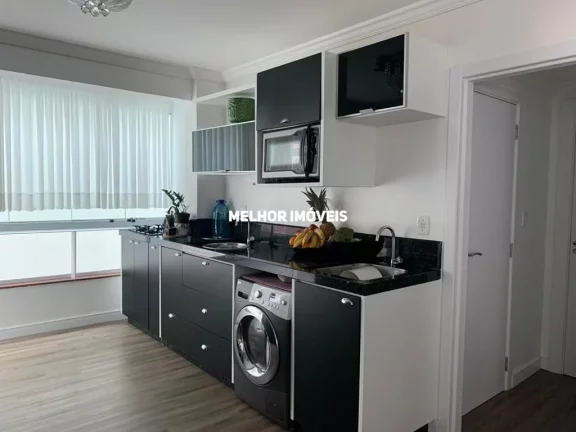Imagem Apartamento à Venda com 03 dormitórios, localizado no centro de Balneário Camboriú - SC