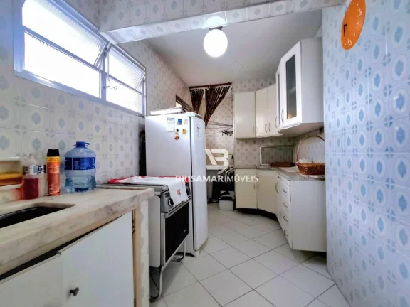 Imagem PITANGUEIRAS- DUAS QUADRAS DA PRAIA , LOCALIZAÇÃO ESPETACULAR , GARAGEM.