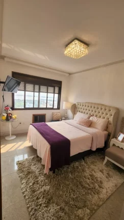 Imagem Apartamento à venda em Porto Alegre, Menino Deus, com 3 quartos, 206m2