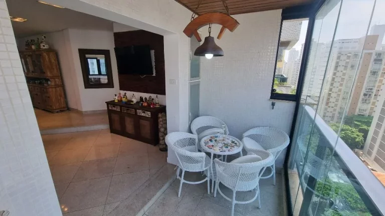Imagem Flat com 3 dormitórios à venda, 113 m² - Pitangueiras - Guarujá/SP