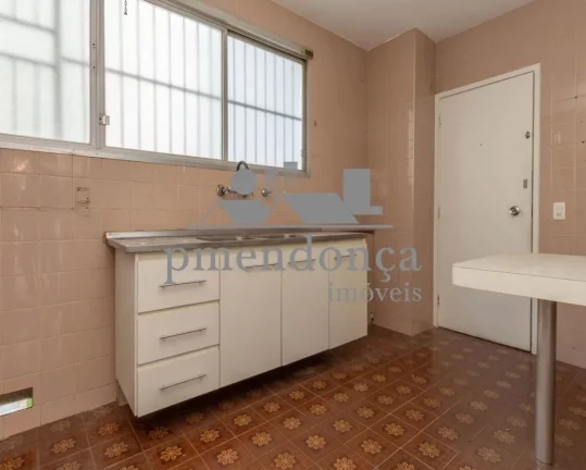 Imagem Apartamento em Higienópolis com 4 quartos (1 suí­te) e 1 vaga, 135 m²