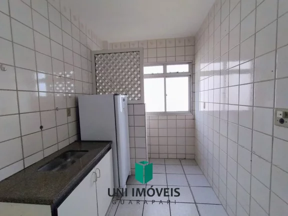 Imagem Ótimo apartamento 2 qtos com varanda frente para a rua à venda na Praia do Morro - Guarapari