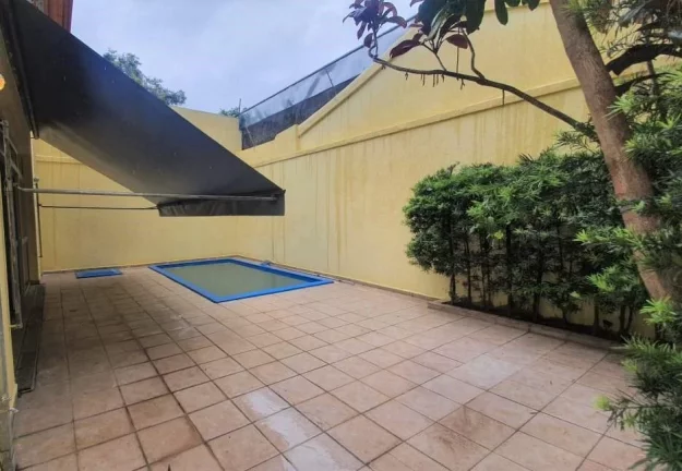 Imagem EXCELENTE OPORTUNIDADE, SOBRADO 3 DORMITÓRIOS COM PISCINA EM MOEMA