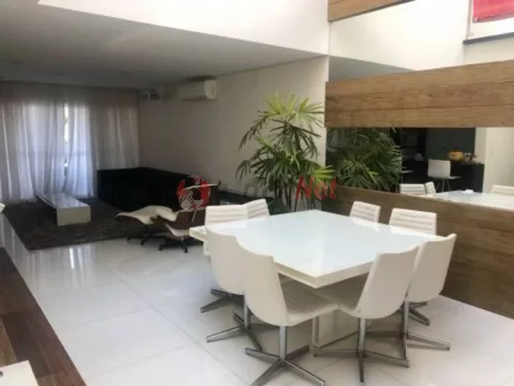 Imagem Ótimo Sobrado à Venda no bairro Olímpico em São Caetano