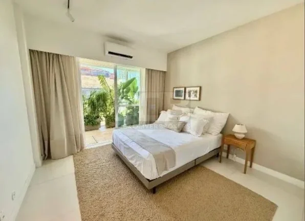 Imagem Apartamento à venda na Vieira Souto, 3quartos, 4vagas, 230m2, Ipanema