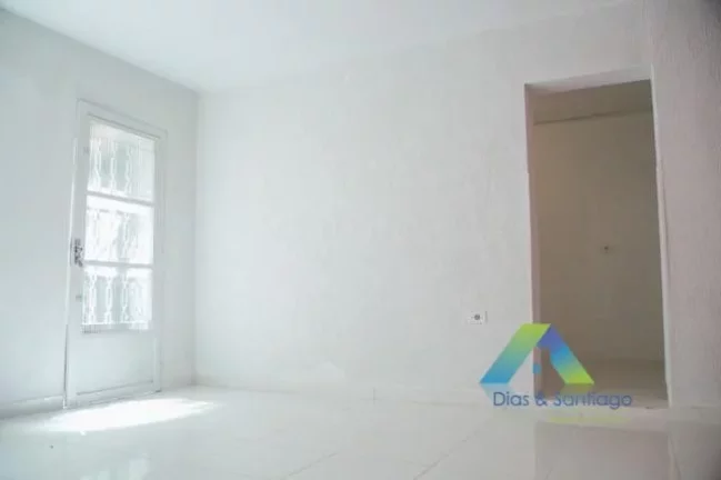 Imagem Terreno com imóvel Comercial/Residencial à 550 metros do Metrô Saúde