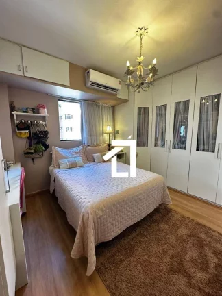 Imagem Apartamento | Ponta Verde | 3 Suítes | 121M2 | Reformado | Nascente | Varanda | 3 Vagas