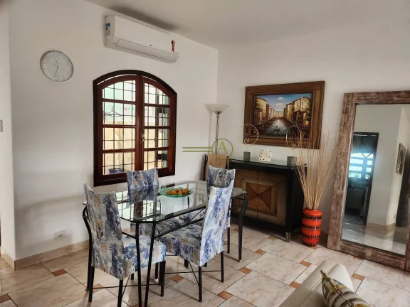 Imagem Casa térrea á 200m da Praia, 3 quartos + Edícula à venda em Peruíbe