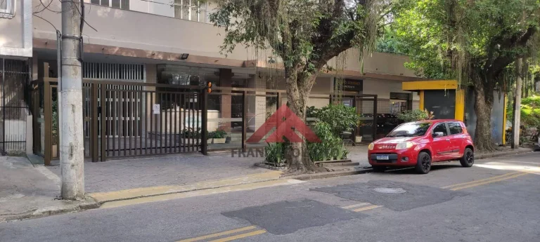 Imagem Apartamento 3 quartos junto à pracinha da Boa Viagem.