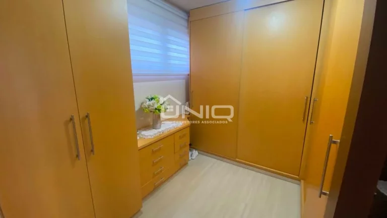 Imagem Triplex no Centro