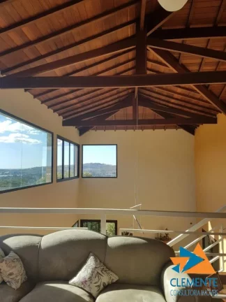 Imagem Casa de 4 quartos, com vista para Lagoa, em Lagoa Santa MG
