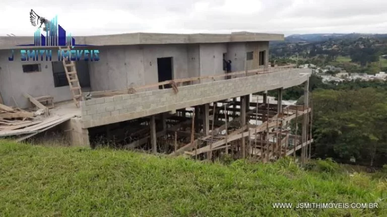 Imagem LINDO LOTE 534m², COM VISTA PANORÂMICA PARA O GOLF CLUBE.

Oportunidade única Lote limpo e pronto...