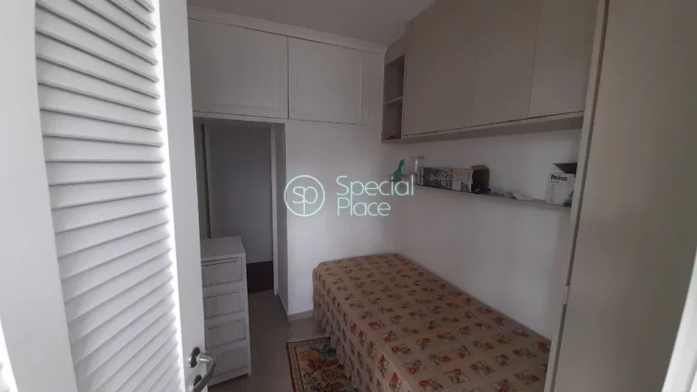 Imagem Ótimo apartamento com 165m² em Higienópolis. Living com amplos janelões, sala de jantar, lavabo,...