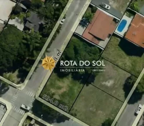 Imagem Terreno de esquina à Venda em Bombinhas SC