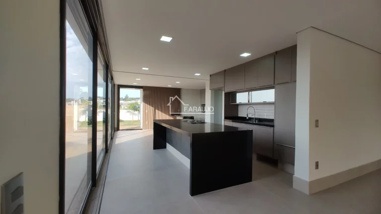 Imagem Casa em Condomínio à venda Itu em Villas do Golfe com 338m² 4 suítes, 3 vagas