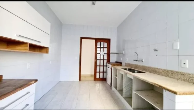 Imagem APARTAMENTO 3 QUARTOS COM VARANDA LUGAR BUCÓLICO GÁVEA