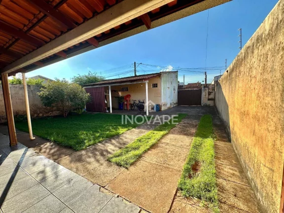 Imagem Casa com 4 dormitórios à venda, 200 m² por R$ 509.000,00 - Setor Afonso Pena - Itumbiara/GO