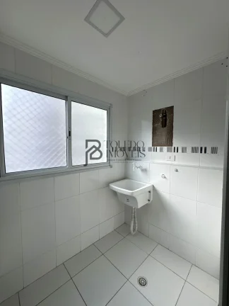 Imagem Apartamento com 2 Dormitórios sendo 1 suíte mobiliado na Guilhermina, Praia Grande
