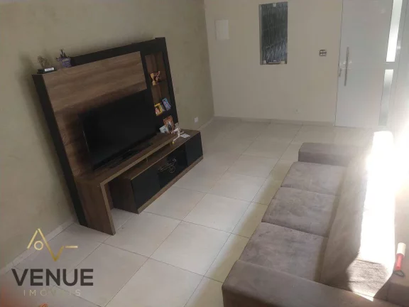 Imagem Sobrado com 3 dormitórios à venda, 220 m² por R$ 592.000,00 - Jardim Helena - Ferraz de Vasconcelos/SP