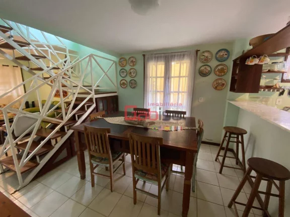 Imagem Casa diferenciada a Venda em condomínio frente mar, Área externa ampla e privativa com churrasqueira em Búzios, 550.000,00.