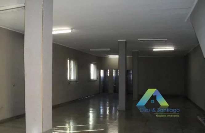 Imagem Prédio Comercial com 600m² em 3 pavimentos na área nobre e plana na Vila das Mercês/Ipiranga.