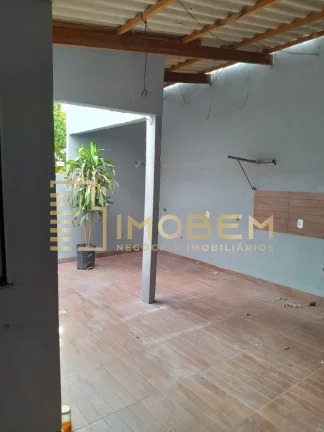 Imagem Casa à venda em Sinop-MT no Jardim Novo Horizonte: 5 quartos, 2 salas, 2 vagas de garagem, 240m² de área!