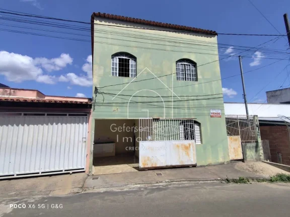Imagem Prédio à Venda - 03 Pavimentos - Centro - Mantena-MG