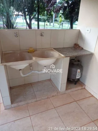 Imagem Rancho com 3 dormitórios à venda, 220 m² por R$ 550.000,00 - Zona Rural - Itumbiara/GO
