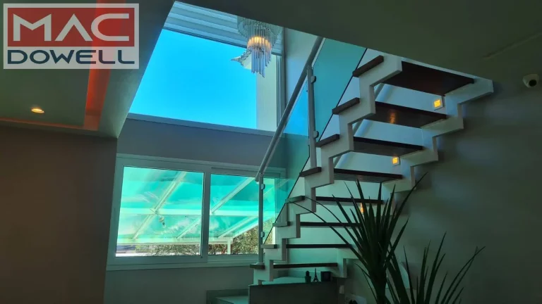 Imagem Casa Duplex de 300 m² com 3 suítes a venda - Camboinhas - Niterói/RJ