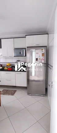 Imagem Sobrado à venda em Curitiba, Cajuru, com 3 quartos, 168,00m²
