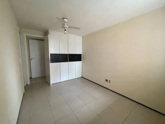 Imagem Apartamento com 3 dormitórios à venda, 112 m² por R$ 650.000 - Guararapes - Fortaleza/CE