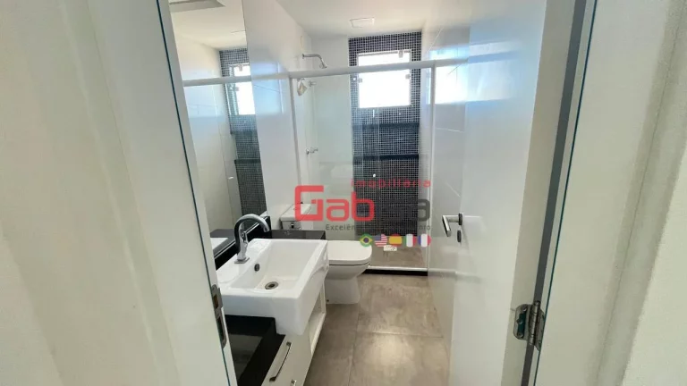 Imagem Cobertura com 4 dormitórios à venda, 267 m² por R$ 1.970.000,00 - Centro - Cabo Frio/RJ