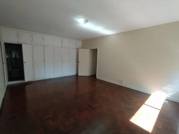 Imagem Apartamento 240M², 4Q, 1 Suíte, 3 Salas, 2 Cozinhas, 2 Banheiros, 1 Vaga, Churrasqueira, Academia, Salão de Festas, Sauna, Bicicletário.