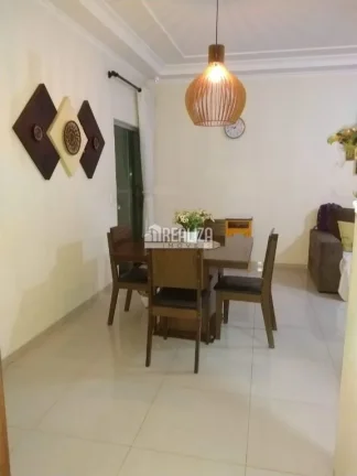 Imagem Casa à venda no Jardim Nenê Gomes, Uberaba