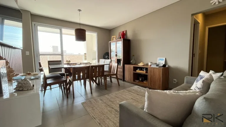 Apartamento no Tenório com 2 suítes,varanda gourmet com churrasqueria e 1 lavabo