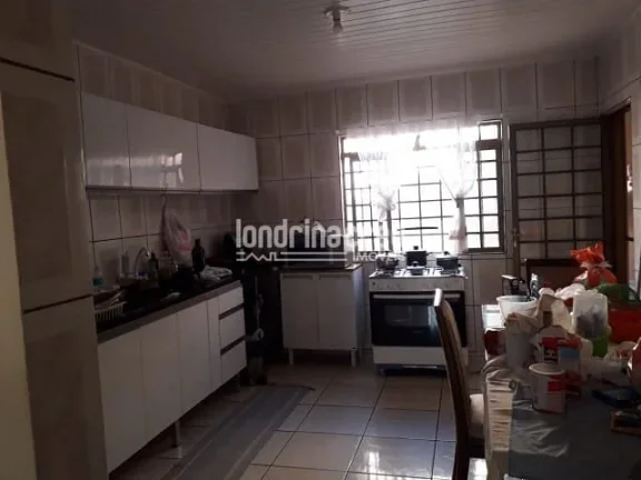 Imagem Casa à venda 2 Quartos, 1 Suite, 3 Vagas, 200M², Conjunto Vivi Xavier, Londrina - PR