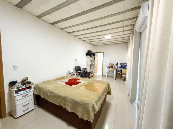 Imagem Casa Comercial à Venda em Taguatinga Norte, 311m², 3 Quartos