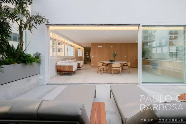 Imagem Jardim América Cobertura - 3 Suítes - 2 Vagas - 430m²