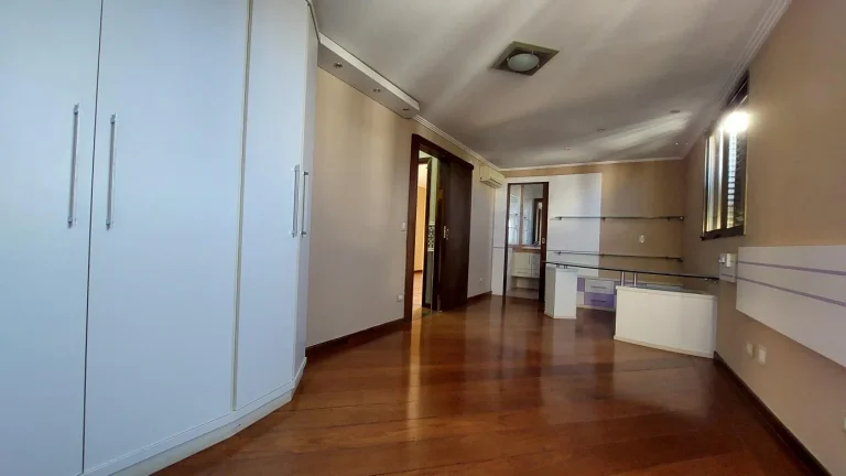 Imagem Apartamento a venda cobertura no Juvevê.4 dormitórios.360 m2
