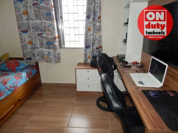 Imagem Casa com 2 dormitórios à venda, 73 m² por R$ 320.000,00 - Areia Branca - Santos/SP