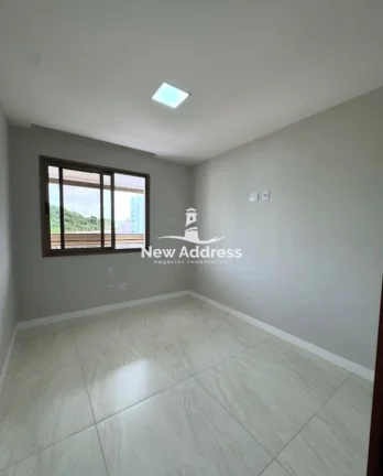 Imagem Imperdível! Apartamento à venda na Praia da Costa, Vila Velha-ES: 3 quartos, 1 suíte, 1 sala, 3 banheiros, 2 vagas, 115m².