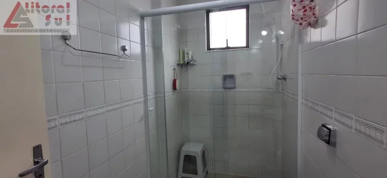 Imagem Excelente oportunidade de investimento: Apartamento à venda em Praia Grande-SP, Aviação! 1 quarto, 1 sala, 1 banheiro, 1 vaga, 50m².