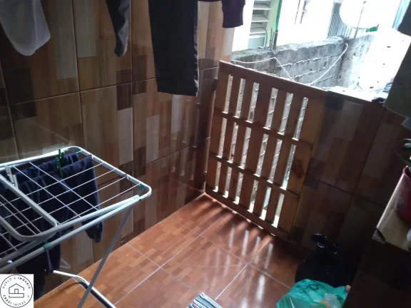 Imagem 5 Casas no terreno e mais um terreno livre nos fundos com acesso a outra rua / Zona sul / Localizado no Jardim Iporã / Região do terminal varginha