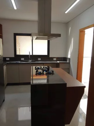 Imagem Sobrado Novo 194 m² 3 Dormitórios sendo 3 Suítes Estuda Permuta
