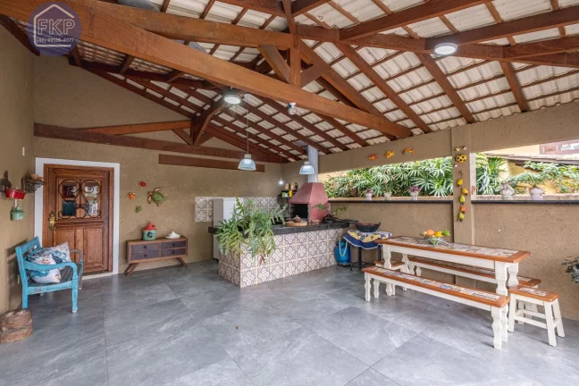Imagem Casa 4 dormitórios!