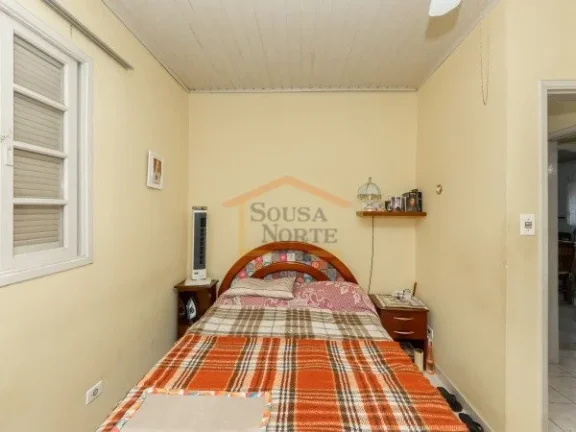 Imagem Casa Térrea, 104m², 8 dormitórios, sendo 2 suítes, 6 banheiros e 1 vaga de garagem. 

O imóvel ...