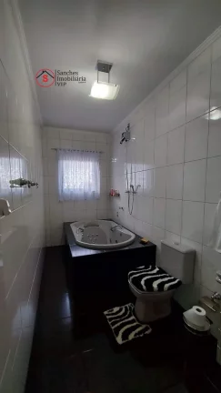 Imagem SOBRADO A VENDA PRÓXIMO AO SHOPPING ANÁLIA FRANCO. TEM 220 METROS, 2 DORMITÓRIOS, 1 SUITE MASTER COM CLOSET E VARANDA.