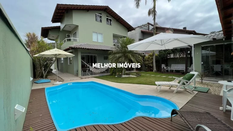 Imagem Casa com 05 dormitórios à venda, 492 m² - Praia dos Amores em Balneário Camboriú