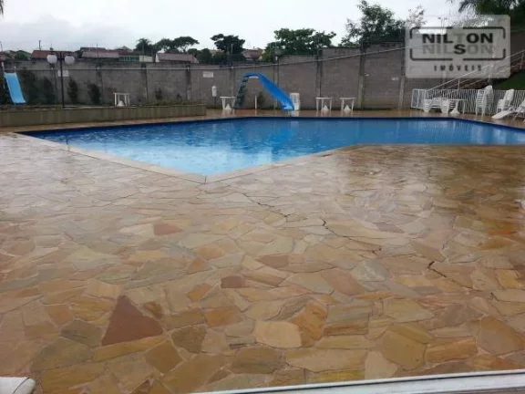 Imagem Casa com 3 dormitórios à venda, 225 m² por R$ 900.000,00 - Condomínio Vivenda das Cerejeiras - Valinhos/SP